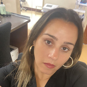 Meet your Posher, Jeniffer